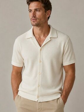 Banana Republic Cream Short-Sleeve Button-Front Knit Shirt